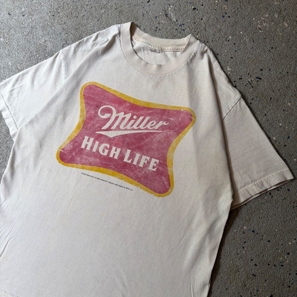 Vintage Miller High Life Beer Graphic T-Shirt Cream Alstyle 2010 Mens XL